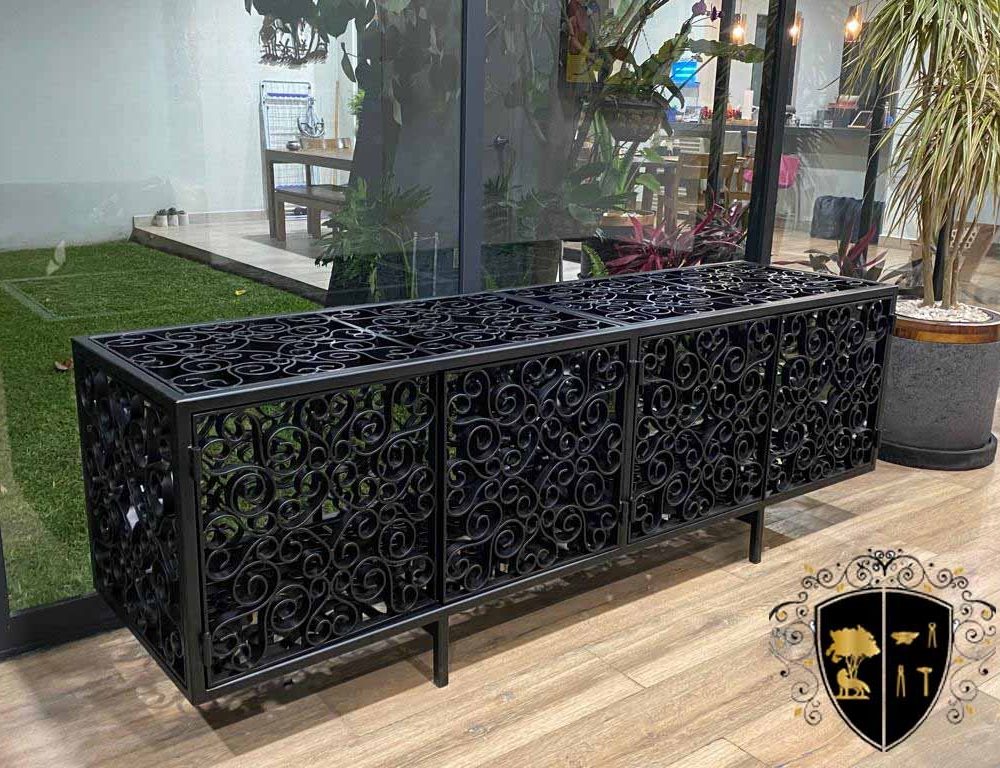 Mueble de Herreria y Forja